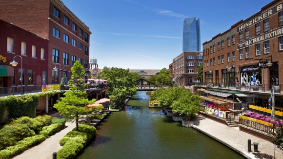 Okc Hotels Near Bricktown Sheraton Oklahoma City Downtown A Vibrant Hotel Near Bricktown Okc